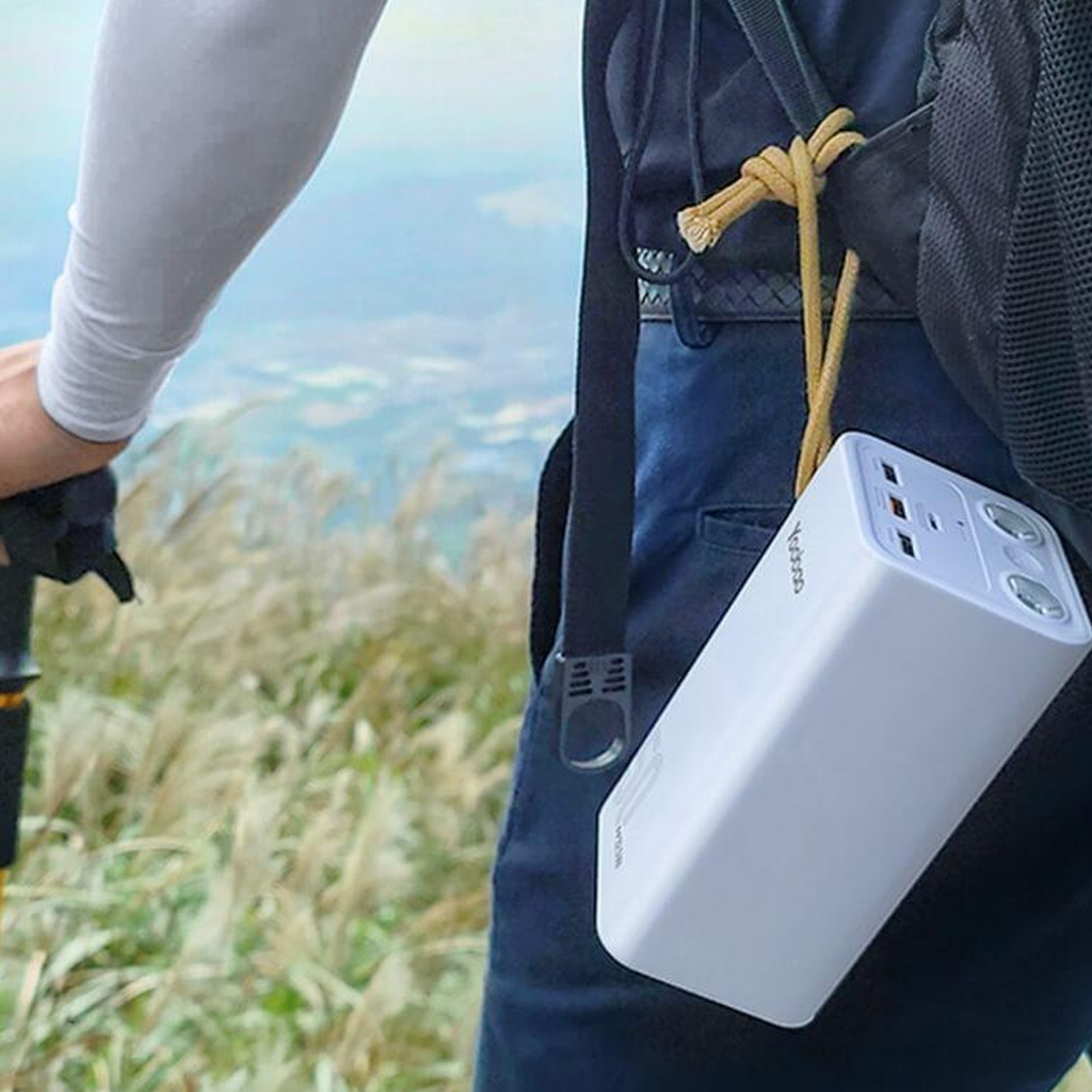 Yoobao H5/L30 50000mAh Powerbank Fast ChargeStation High Capacity yaobao Power Bank LED Flashlight